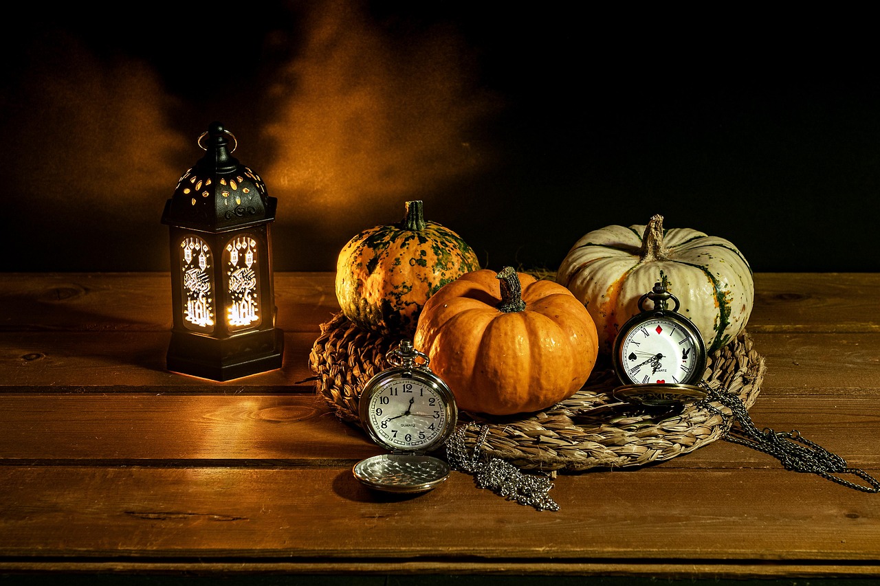 digital environment, still life, pumpkins, composition, creation, blur, lights, light, clock, time